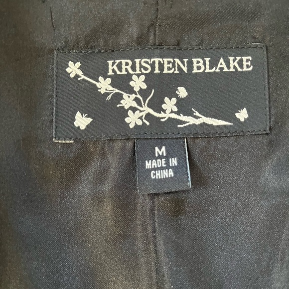 Kristen Blake Black and Gray Faux Fur Vest with Belt Medium - Picture 3 of 5